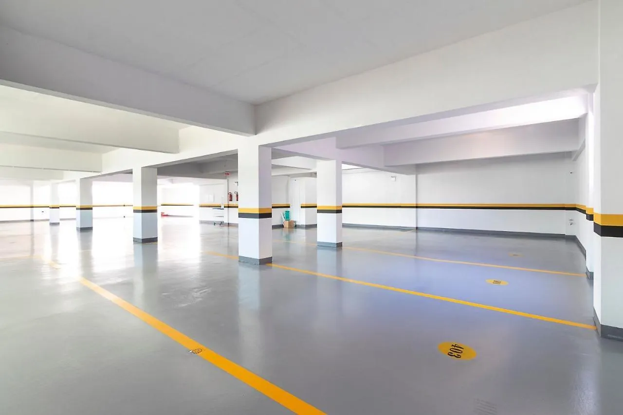 Aluguel Apartamento 2 Quartos S/ 1 Suite 80M Mar Bombas/Sc Bombinhas 0*,